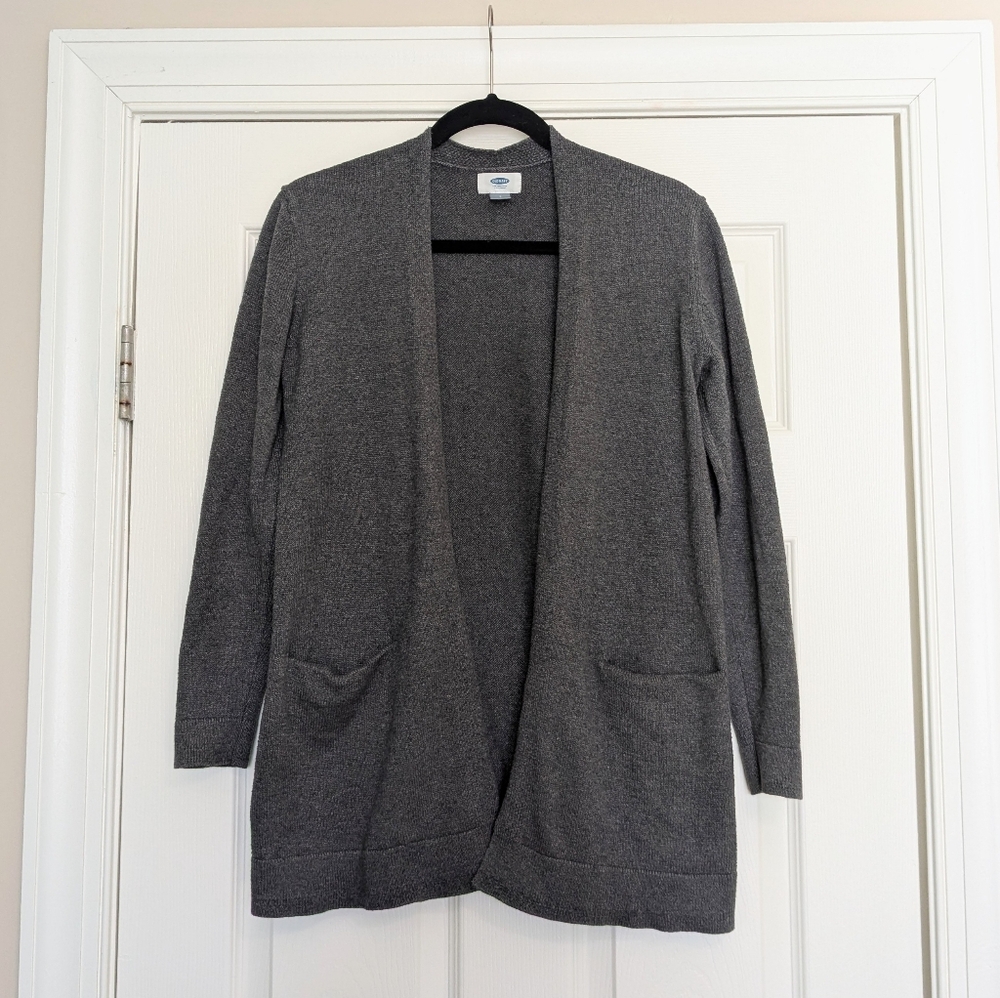 Old Navy grey cardigan
